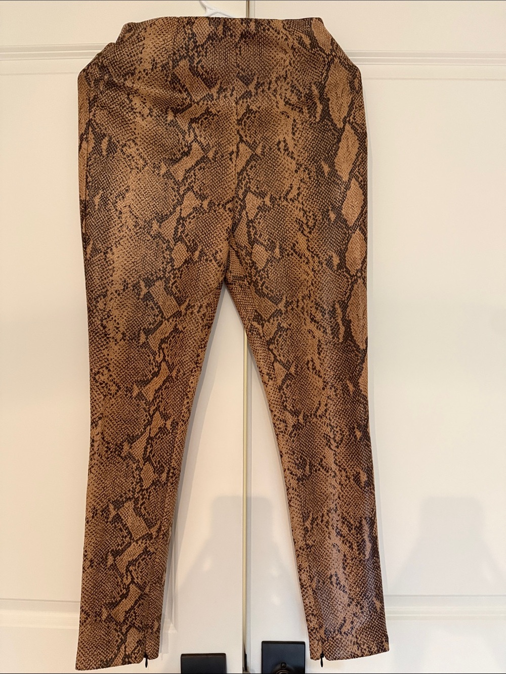 NWOT Zara Brown Snake-Print Skinny Pants